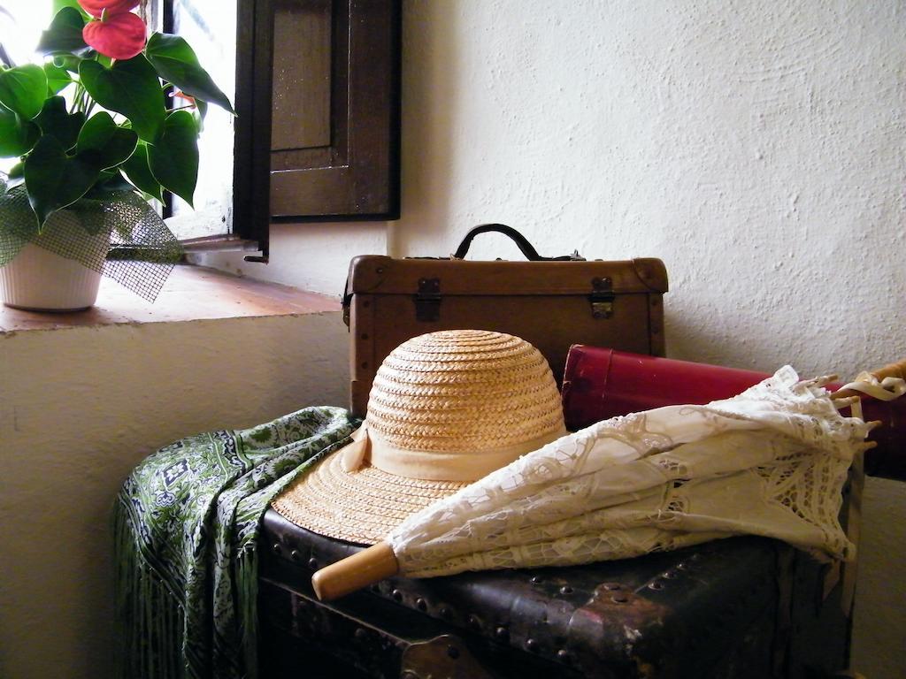 B&B Il Glicine Montefollonico Extérieur photo