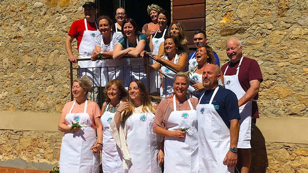 B&B Il Glicine Montefollonico Extérieur photo